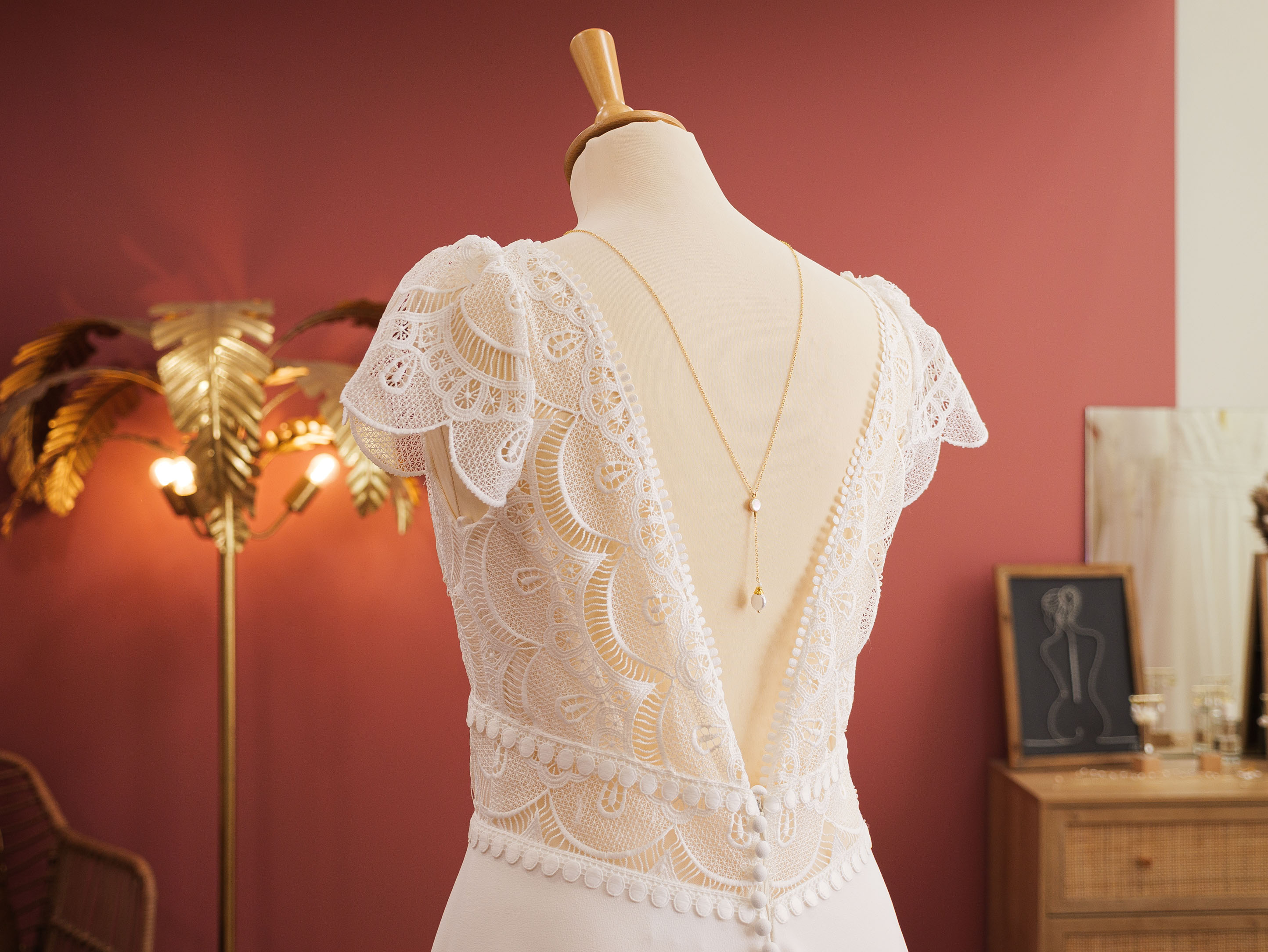 Photo packshot - Robe mariage